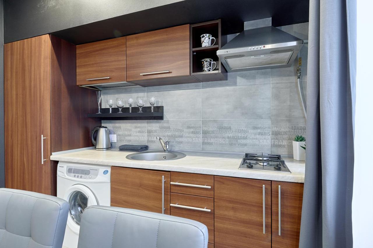 Apartment New Lesi Ukrainky Blvd And Olimpiyska And Kreshchatyk And Manhattan With Parking Kyiv