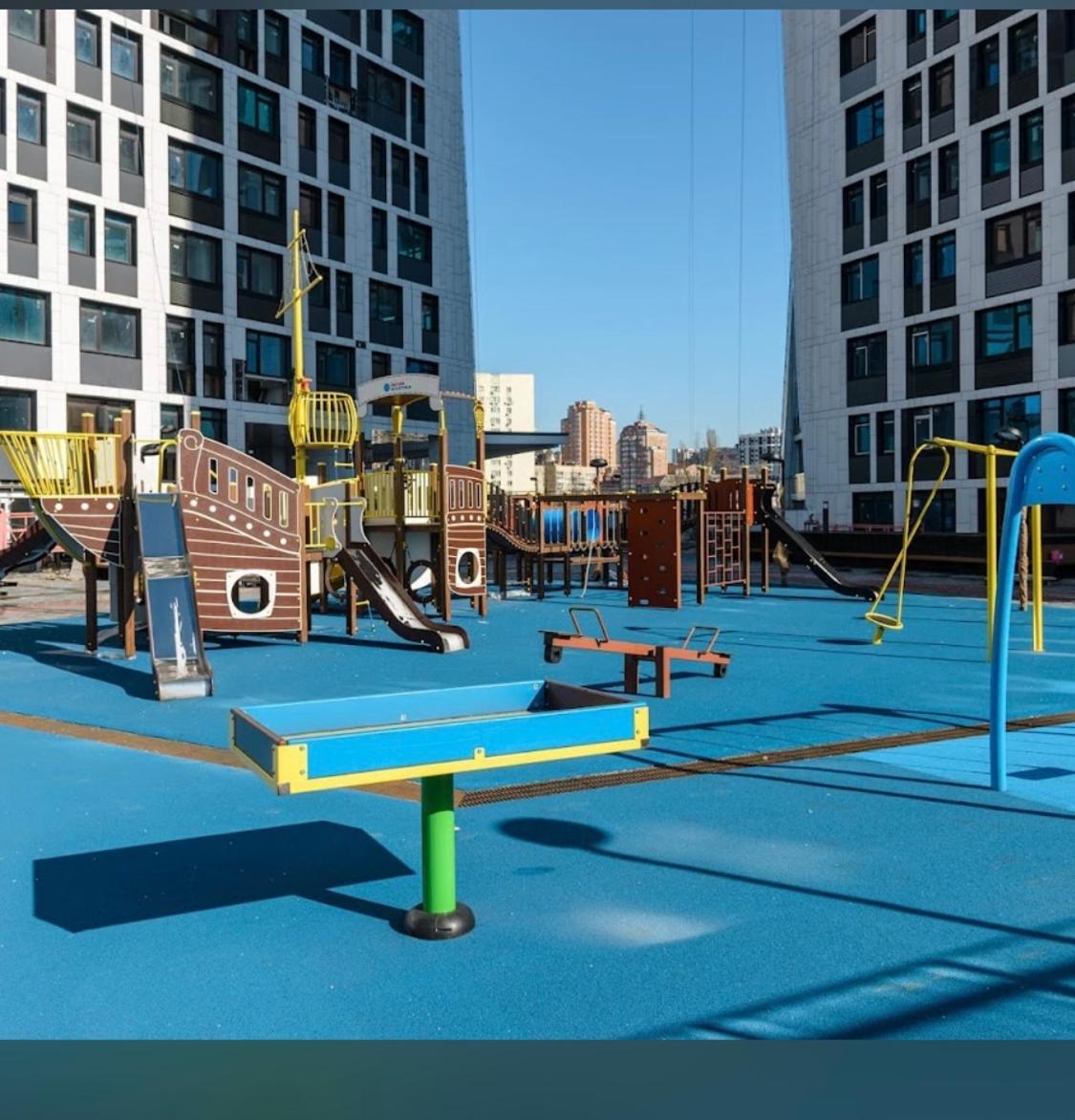 Apartment New Lesi Ukrainky Blvd And Olimpiyska And Kreshchatyk And Manhattan With Parking Kyiv